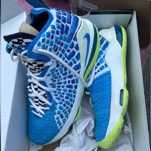 Nike LeBron XVII Blue Sneakers